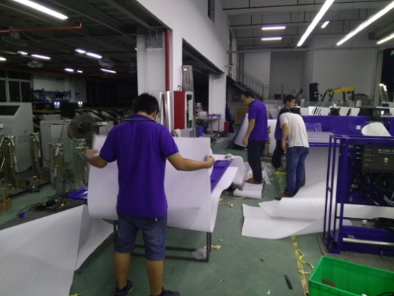 抢修遭台风重创的九洲港口岸,银河集团义不容辞! 抢修遭台风重创的九洲港口岸,银河集团义不容辞!